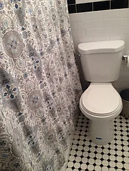 Rented by Picture Realty Inc.