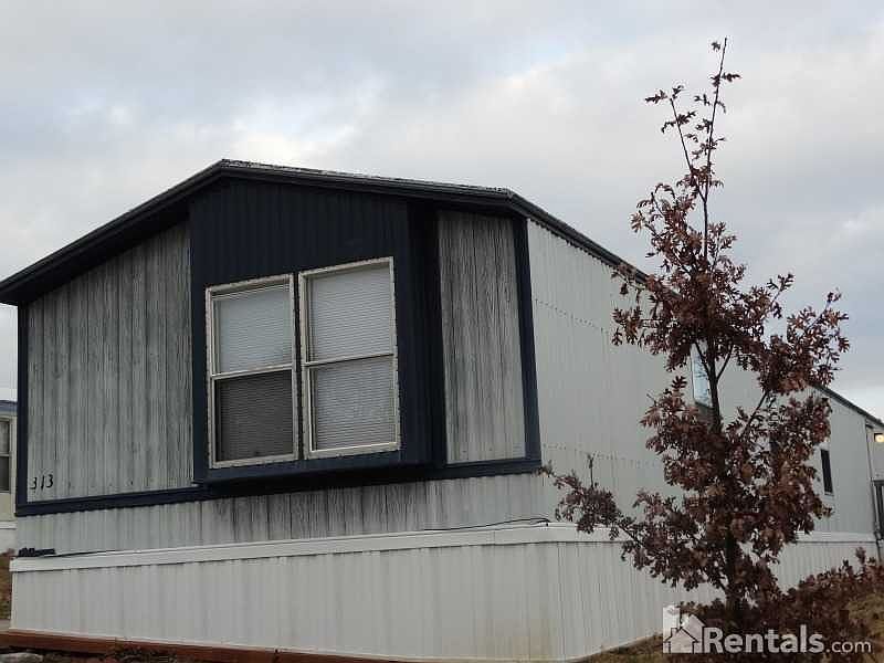 1st image of 313 S Ross Ave