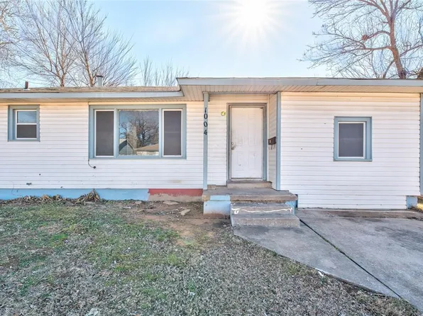 1004 S Locust Dr, Oklahoma City, OK 73110