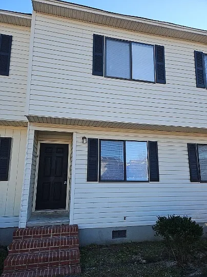 944 Glenn St #C3 — Photo 1