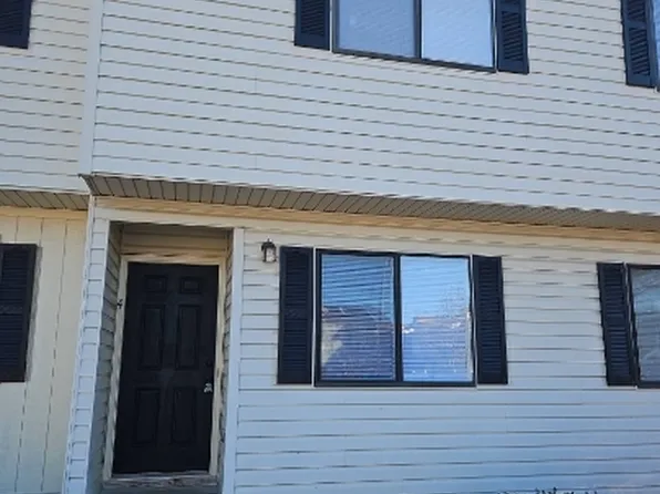 944 Glenn St #C3, West Columbia, SC 29169