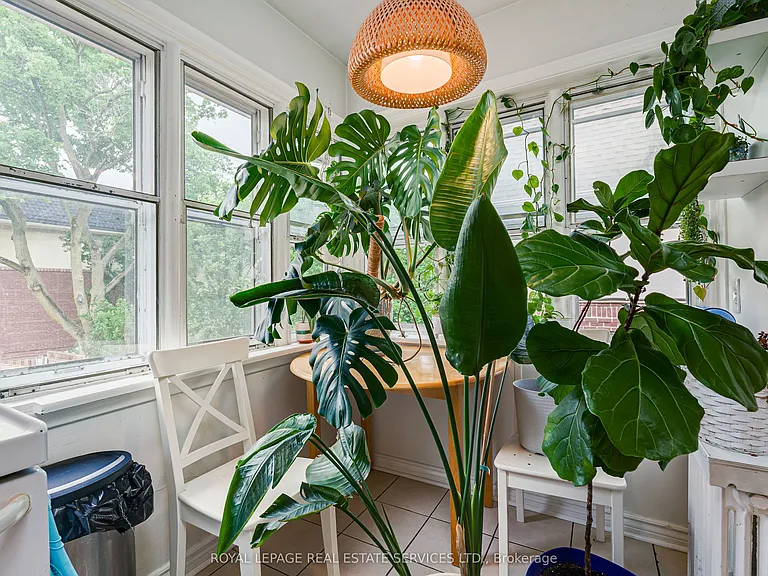 50 Glenrose Ave #4 — Photo 6