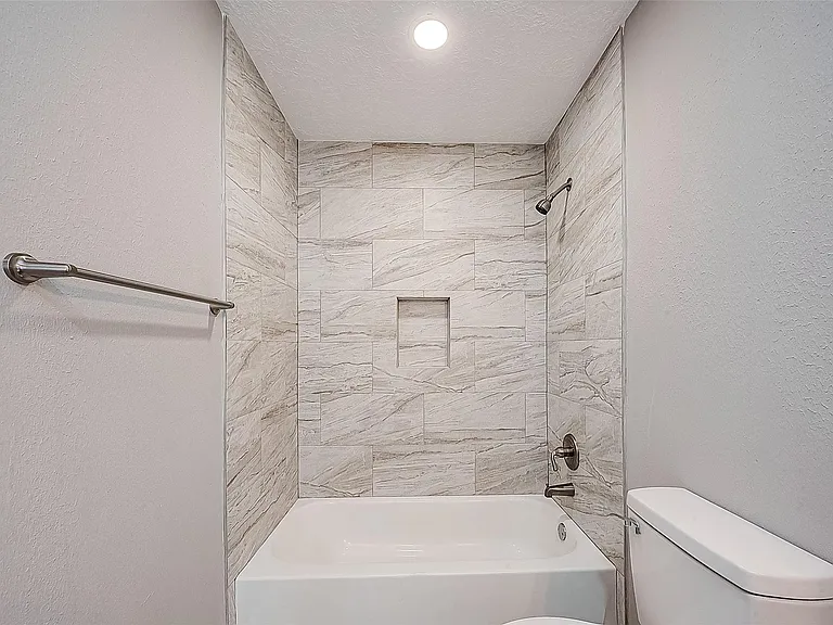 1623 Cherry Ridge Dr — Photo 38