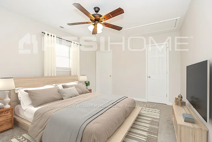213 Granada Dr — Photo 6