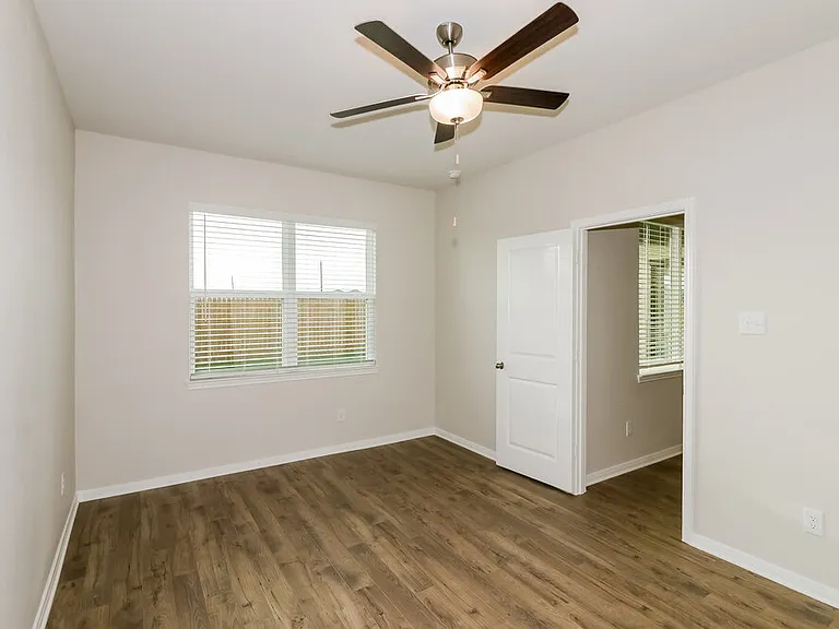 7638 Tipton Meadow Way — Photo 12