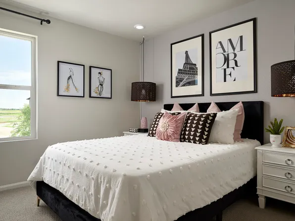 The Willow Plan, Horizon Uptown: The Meadow Collection