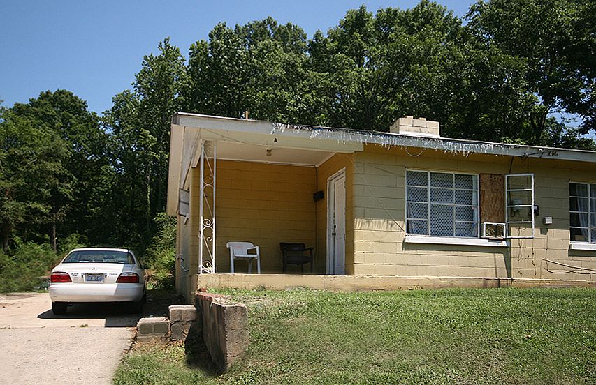 1st image of 1406 N Hyde Park Ave