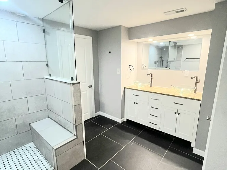 3917 King Pl — Photo 10