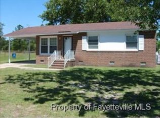 5533 Livingston Dr, Fayetteville, NC 28311