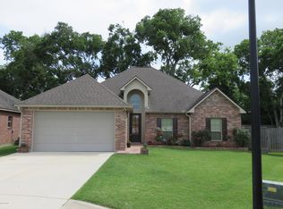 219 Arsenal Dr, Carencro, LA 70520