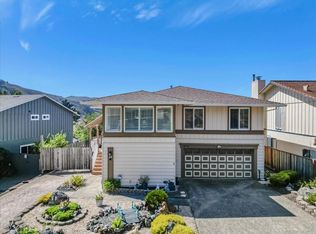 9 Barton Pl, Pacifica, CA 94044