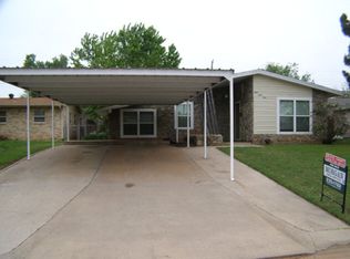 834 E 16th St, Sweetwater, TX 79556