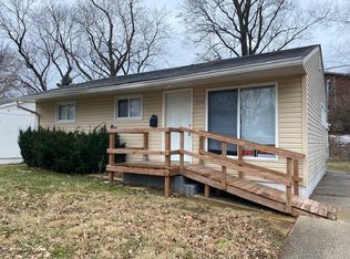10564 Spring Garden Dr, Saint Louis, MO 63137