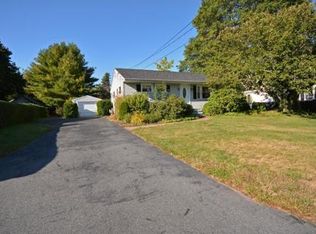 76 Rockland St, Dartmouth, MA 02748