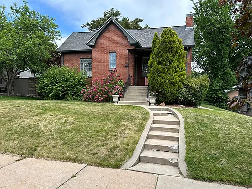 434 S High St #HOUSE Photo 1