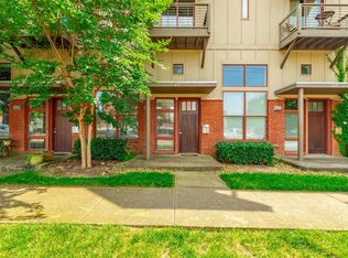 852 E 8th St, Chattanooga, TN 37403