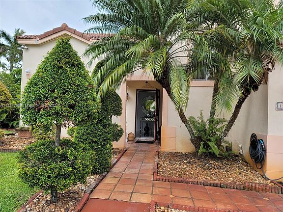 3rd image of 13732 SW 179th Ter #0