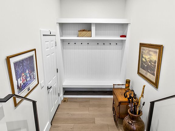 5th image of 21 Allenwood Cres
