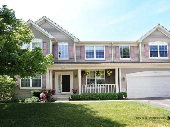 2467 W Autumn Dr, Round Lake, IL 60073