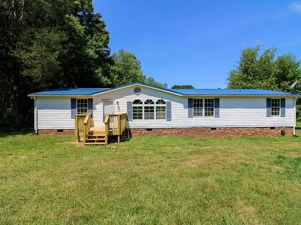 2011 Walkers Well Rd, Chatham, VA 24531