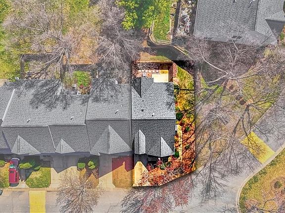 5th image of 5065 Bartholomews Ln