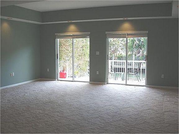 5th image of 1300 NE 105th St