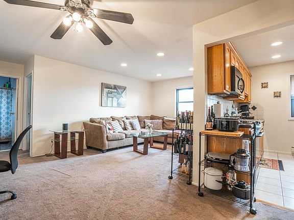 2nd image of 51 Fieldstone Dr APT 70