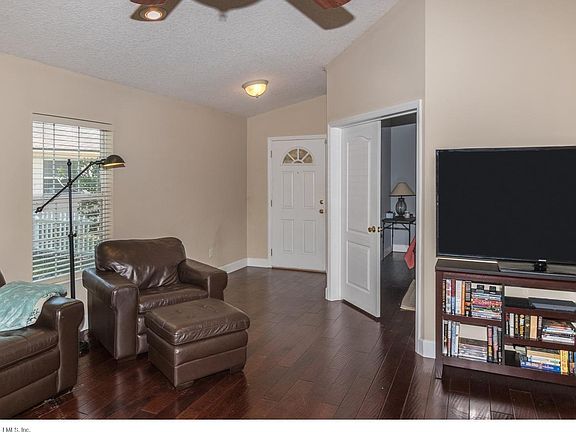 3rd image of 12438 Patrick Ct
