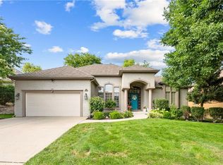 5808 NW 104th St, Kansas City, MO 64154