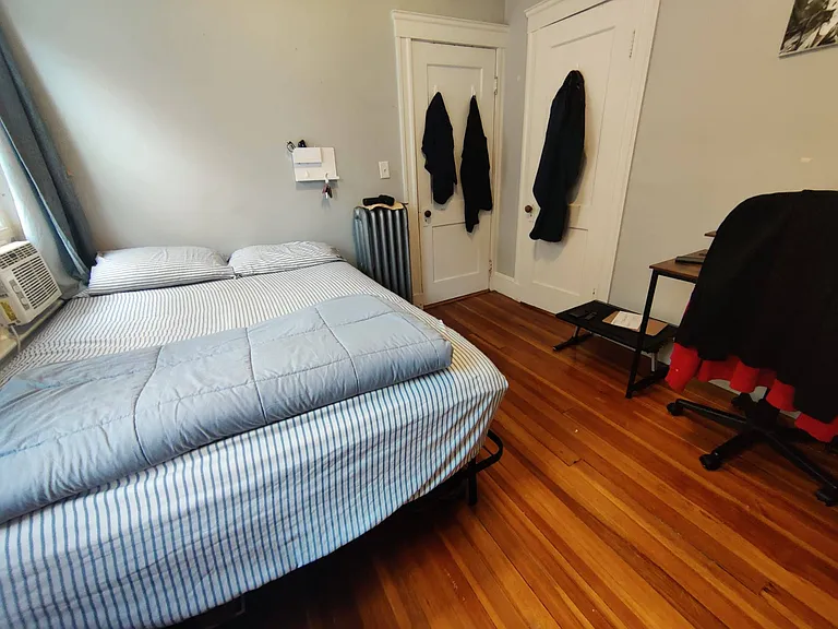 Bedroom #1