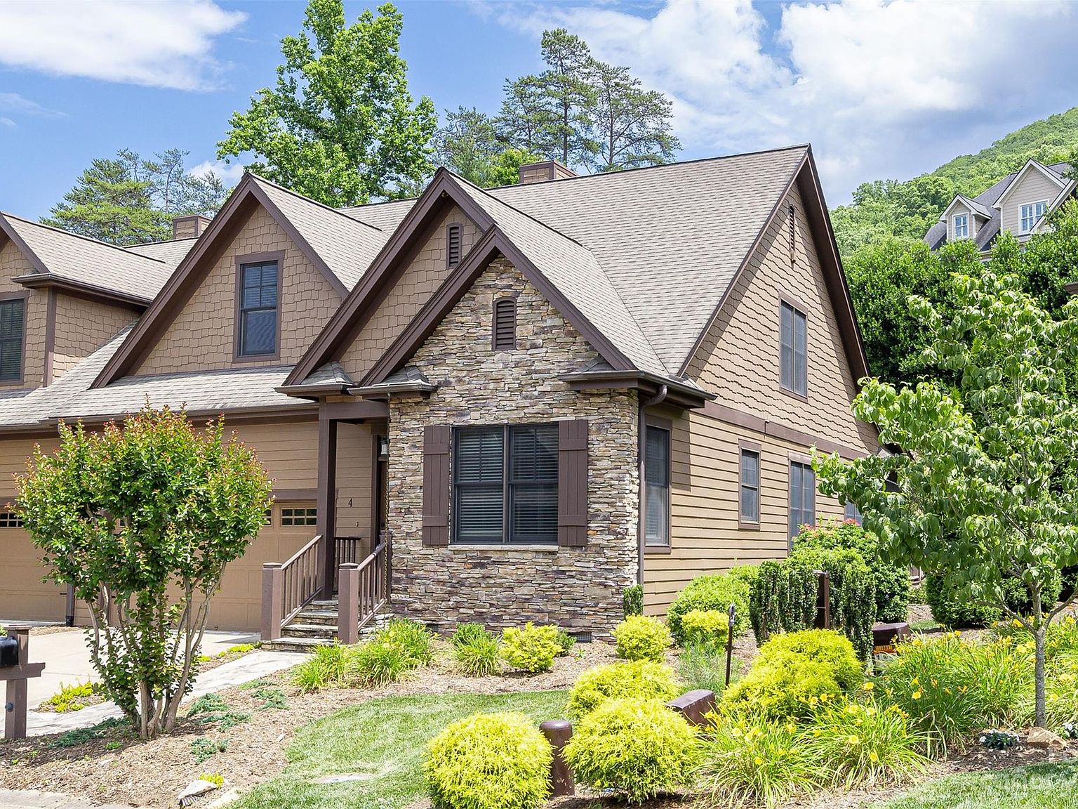 4 Meadow Vista Ct, Asheville, NC 28803 MLS 3936612 Zillow