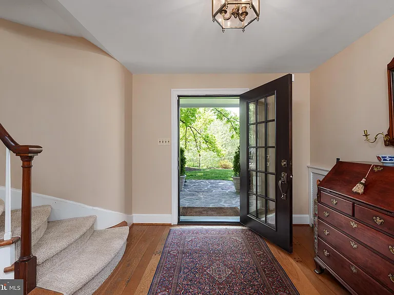 821 Pretty Brook Rd — Photo 6