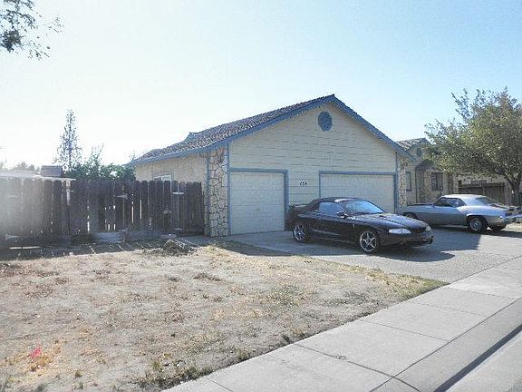 3rd image of 624 Hacienda Ave
