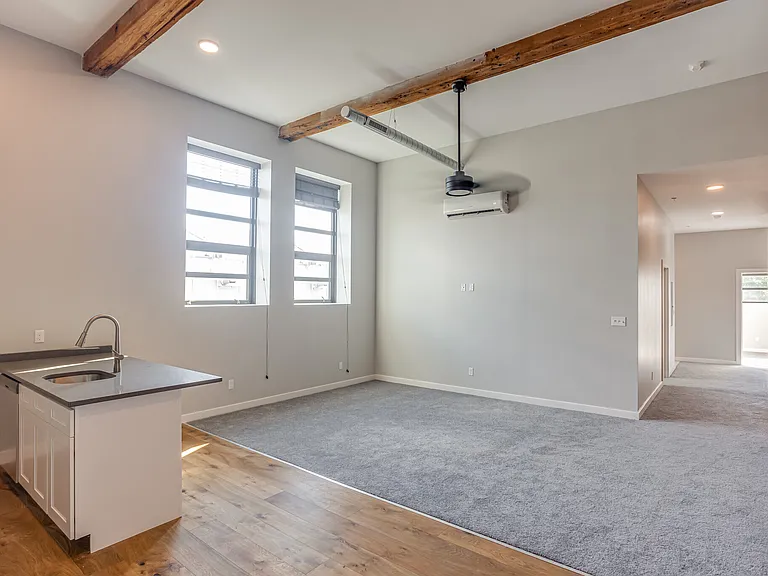 556 Atwells Ave — Photo 17