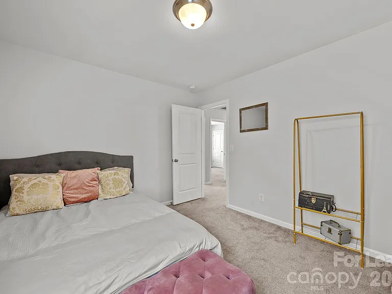 2707 Hunters Moon Ln — Photo 22