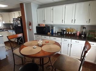17 Holt St, Fitchburg, MA 01420