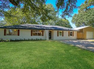 9520 Union St, Needville, TX 77461