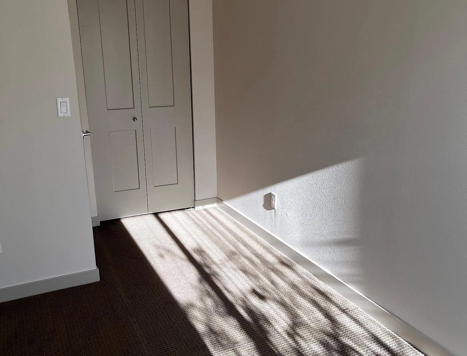 3 bed, 2.5 bath, 1510 sqft, $3,900 — Photo 3