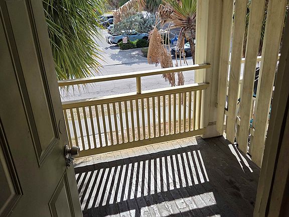 3rd image of 335 7th Ave N APT 6