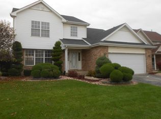 16610 Lockridge Ave, Oak Forest, IL 60452