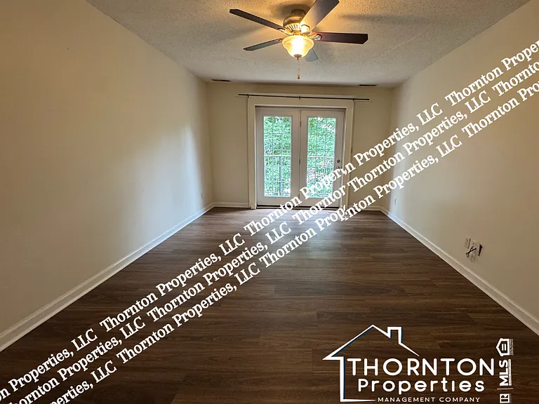 2059 Obrig Ave #4 — Photo 3