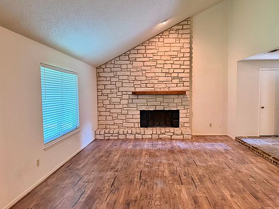 2nd image of 108 Stone Canyon Ct