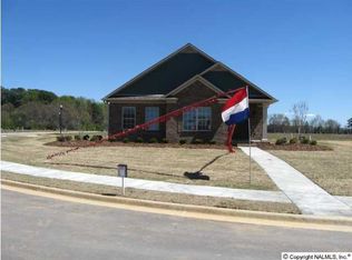 17414 Chinaberry Rd, Athens, AL 35613