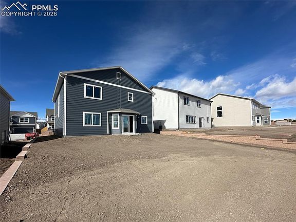 2nd image of 8275 Henzlee Pl