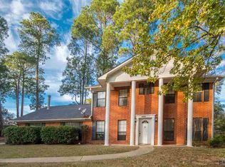 1613 Manorway St, Tyler, TX 75702