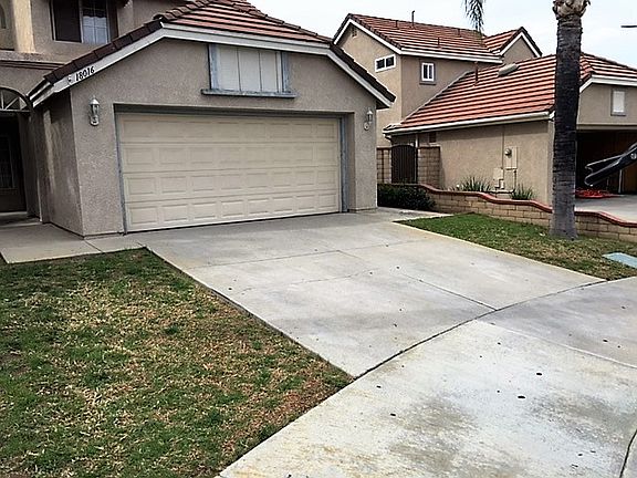 3rd image of 18016 Longhorn Ln