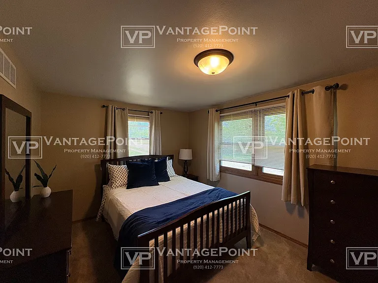132 Beaupre St — Photo 9