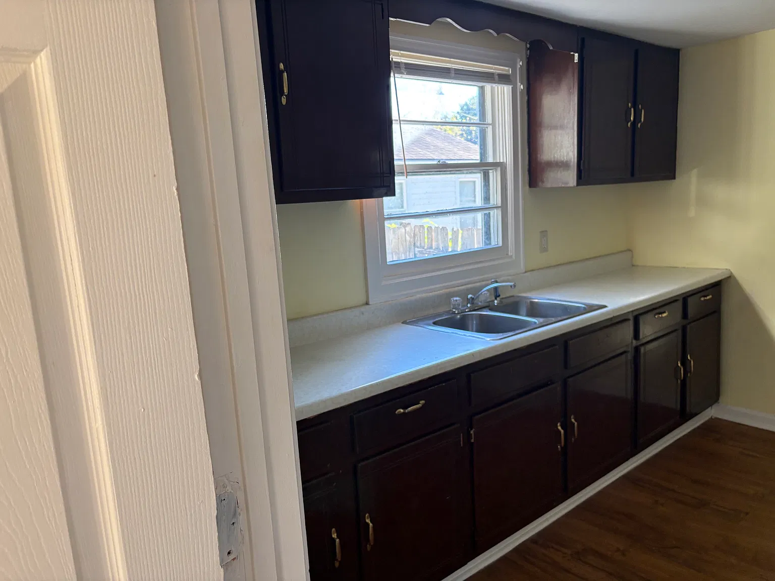 3 bed, 1083 sqft, $1,395 — Photo 4