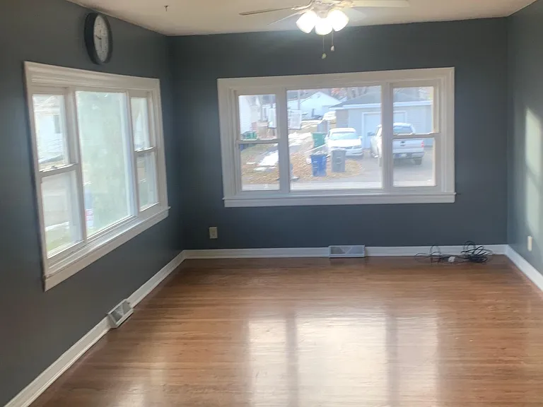 3420 E 22nd Ave — Photo 9
