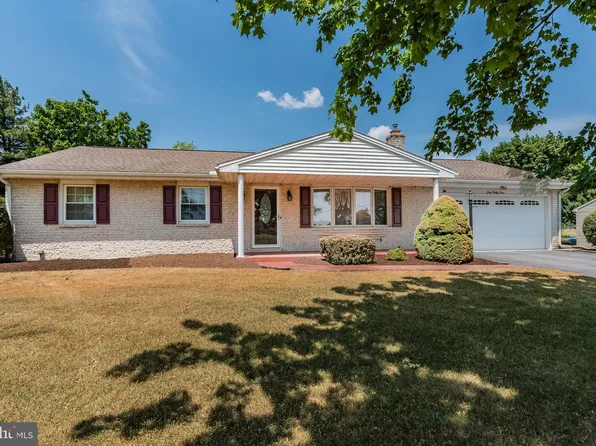 333 Green Spring Rd, Newville, PA 17241